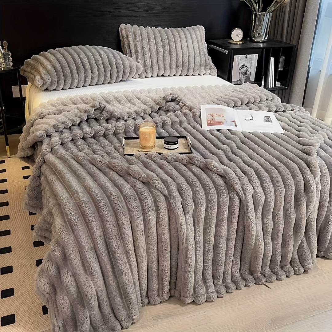 Luxe Faux Rabbit Fur Throw Blanket - Montero Milan