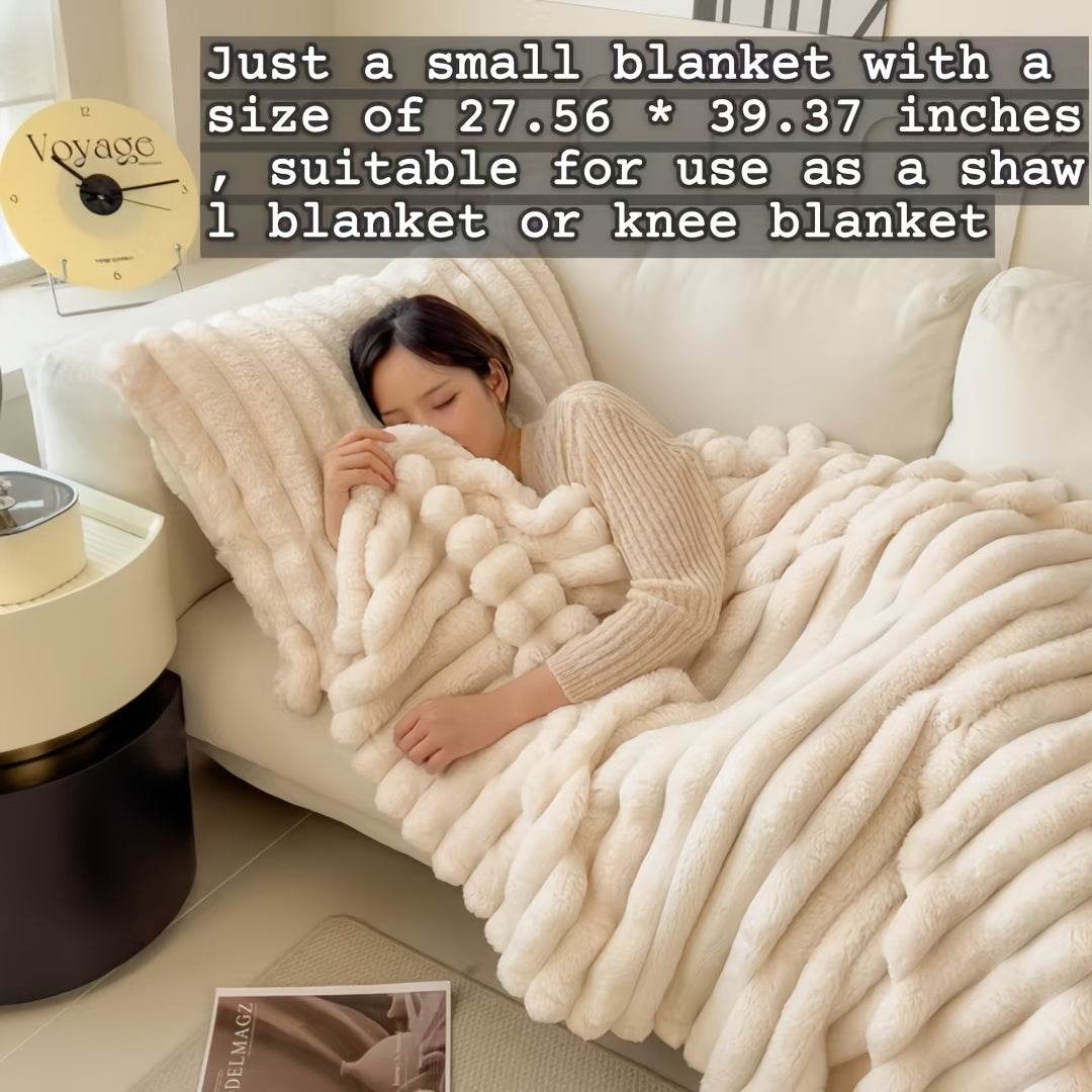 Luxe Faux Rabbit Fur Throw Blanket - Montero Milan
