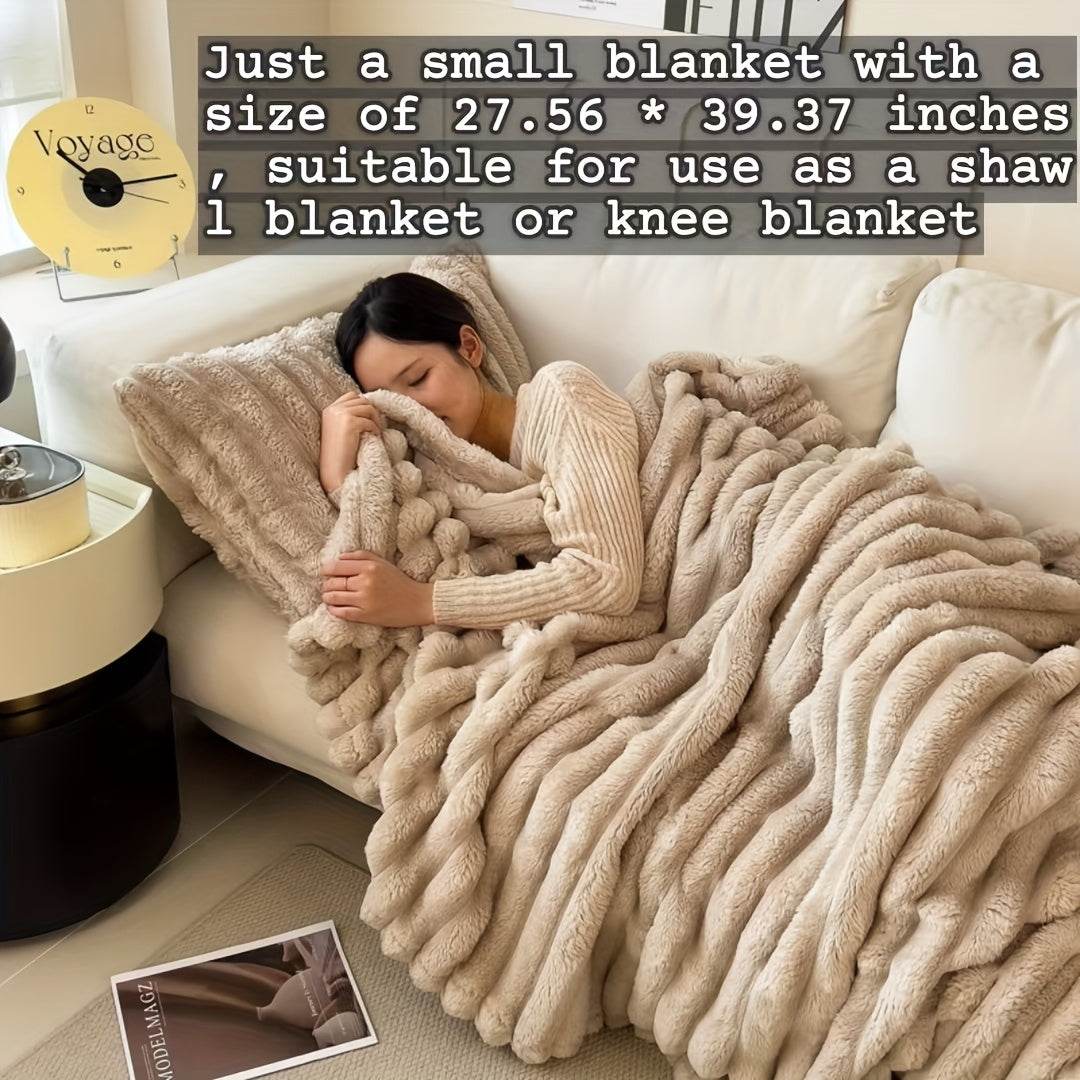 Luxe Faux Rabbit Fur Throw Blanket - Montero Milan