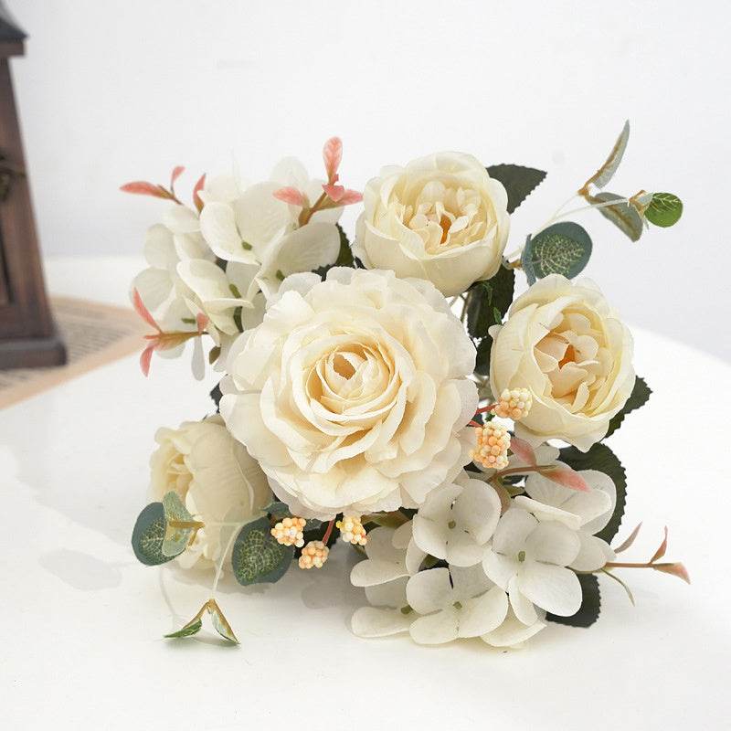 Romantic Peony Rose Bouquet - Montero Milan