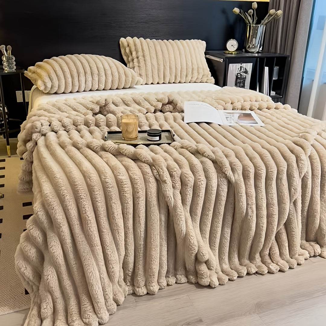 Luxe Faux Rabbit Fur Throw Blanket - Montero Milan