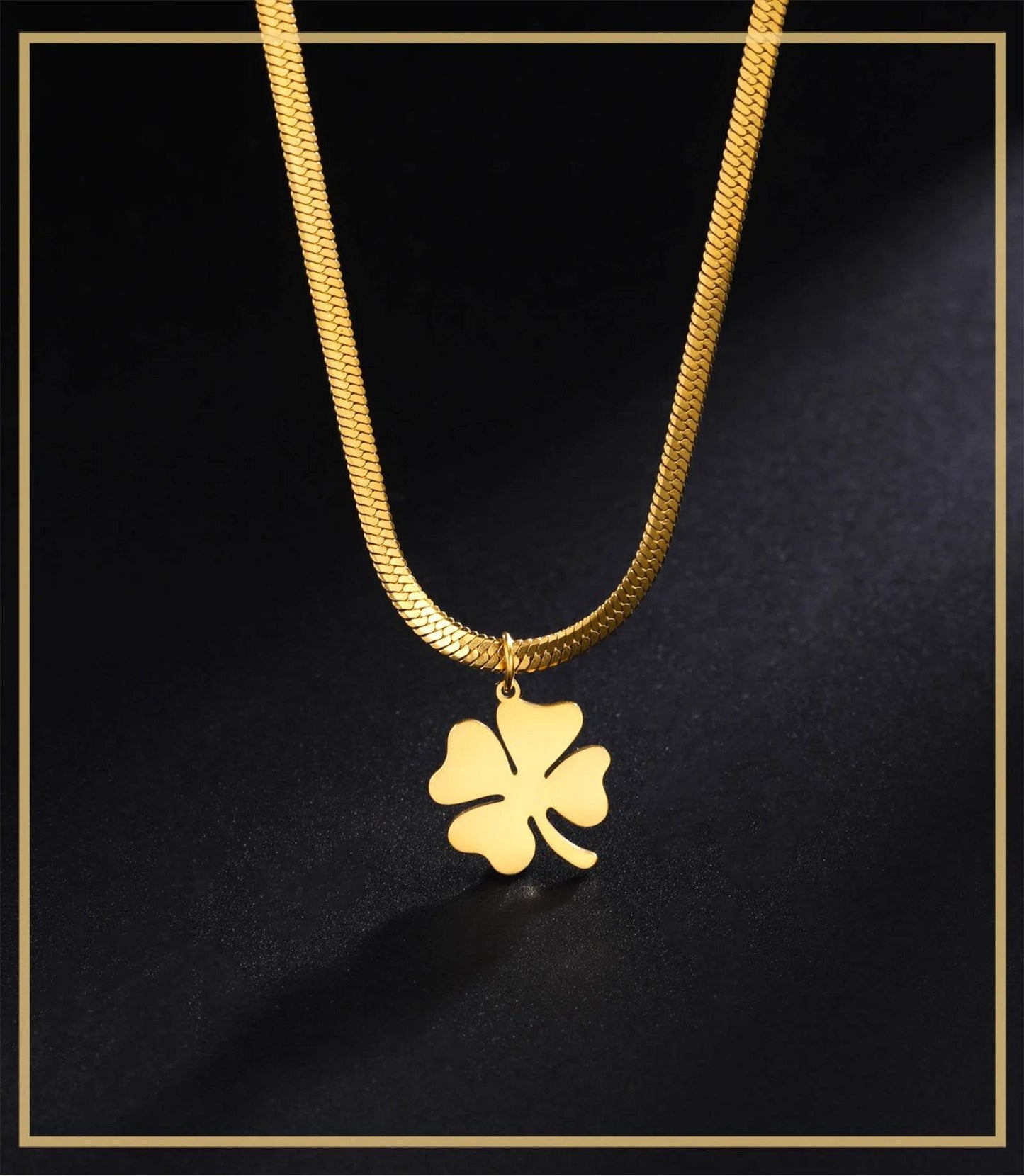 Clover Pendant Chain Necklace - Montero Milan