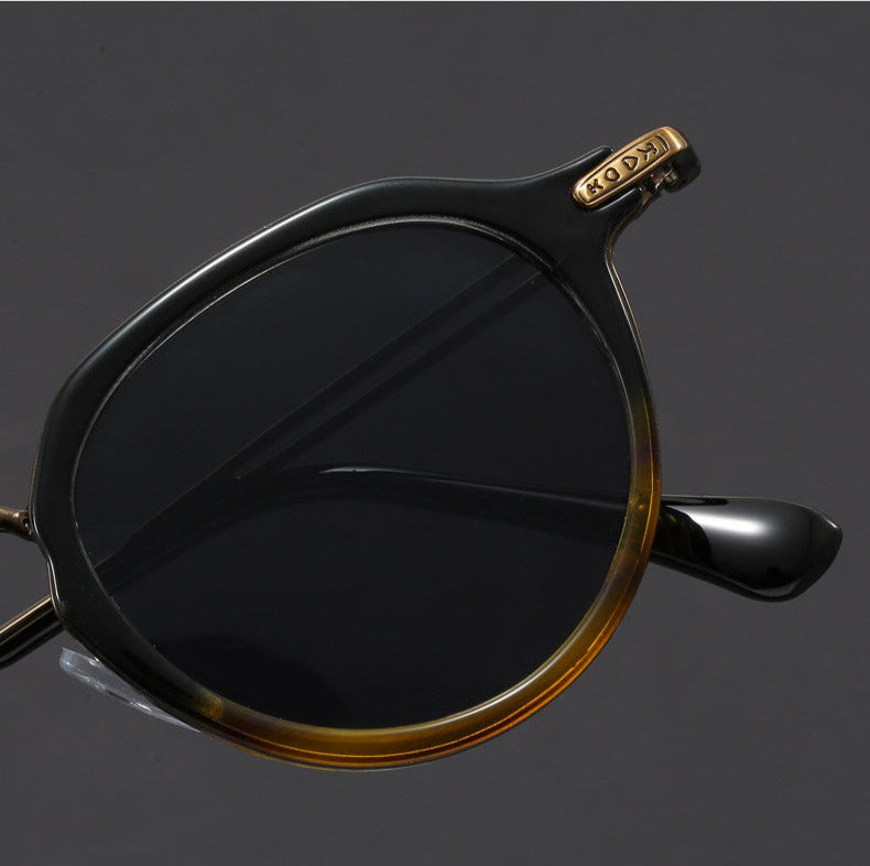 Classic Vintage Metal Sunglasses (UV400 Protection)