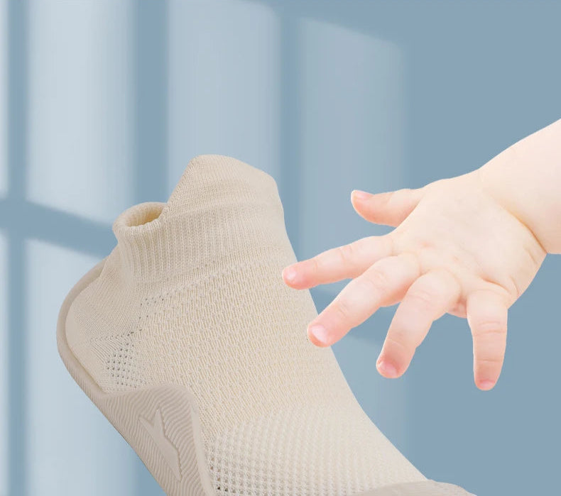 Lightweight Barefoot Grip Shoes