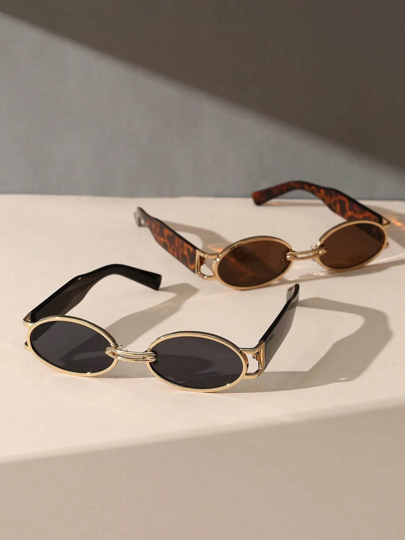 Gold Oval Retro Sunglasses - Montero Milan