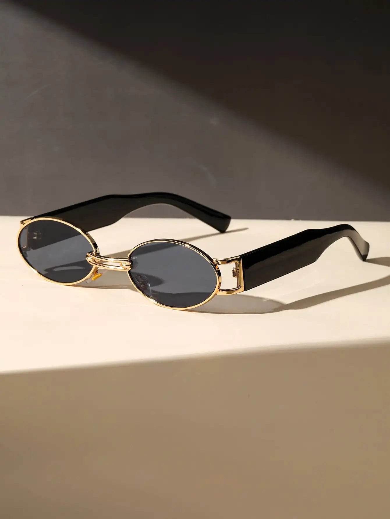 Gold Oval Retro Sunglasses - Montero Milan