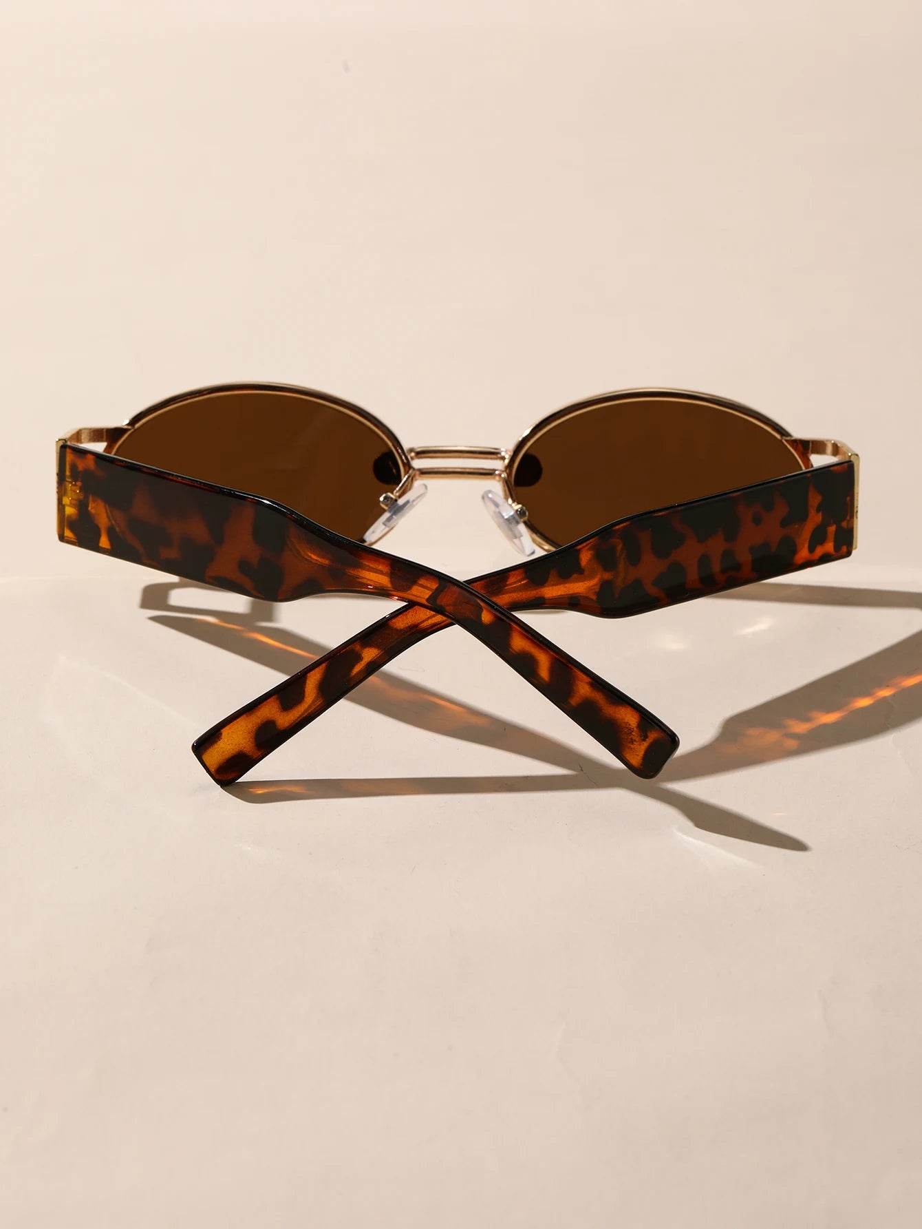 Gold Oval Retro Sunglasses - Montero Milan