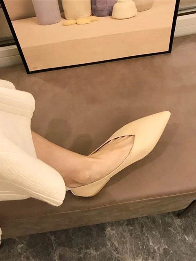 AIYUQI Female Shoes Large Size 2025 Pointedtoe Genuine Leather Flat Shoes Women Shallow Mouth Comfortable Women's Boat Shoes - Montero Milan