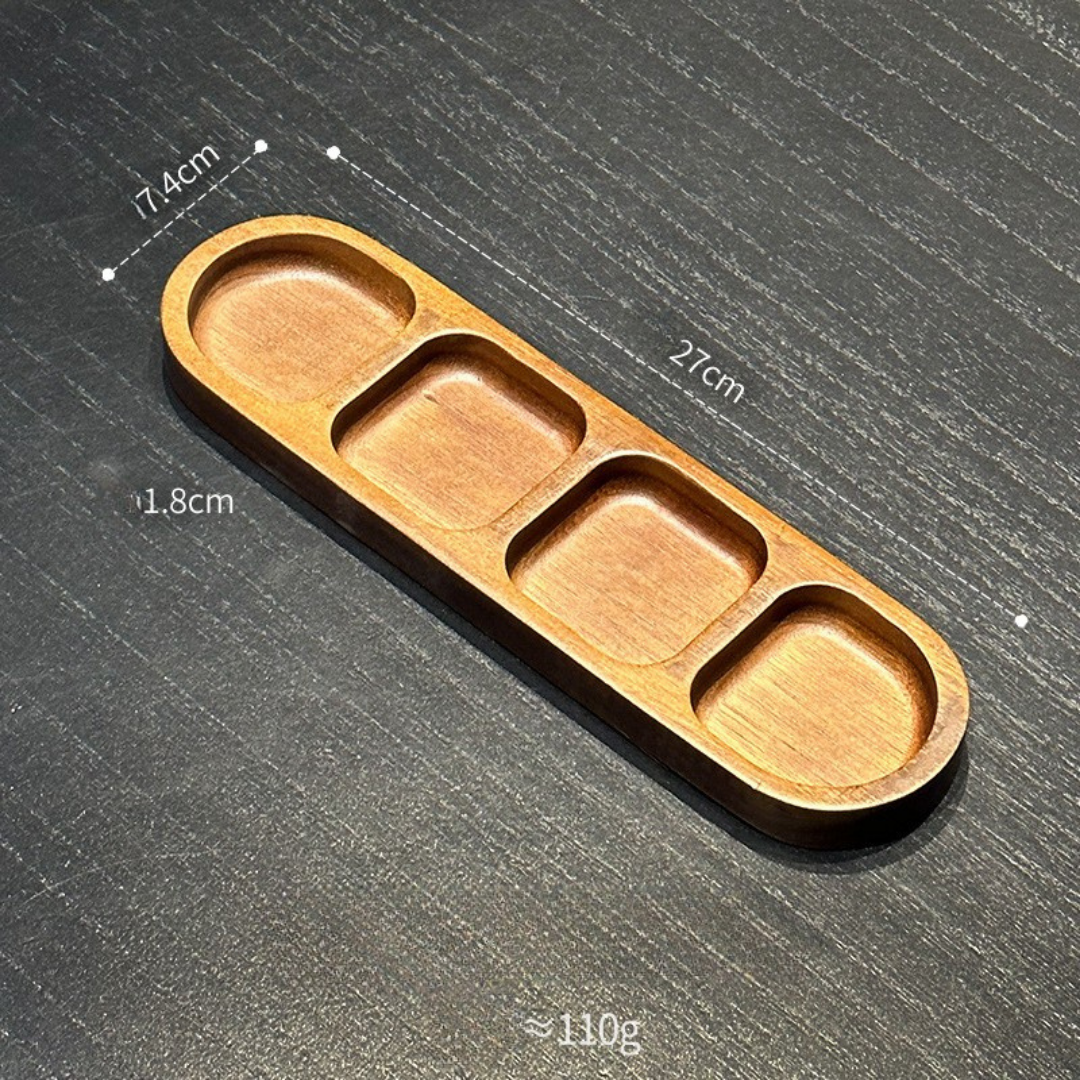 Solid wood 4-grid tray displayed on a black wooden surface with size dimensions labeled in centimeters