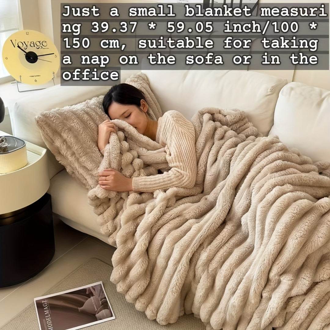 Luxe Faux Rabbit Fur Throw Blanket - Montero Milan