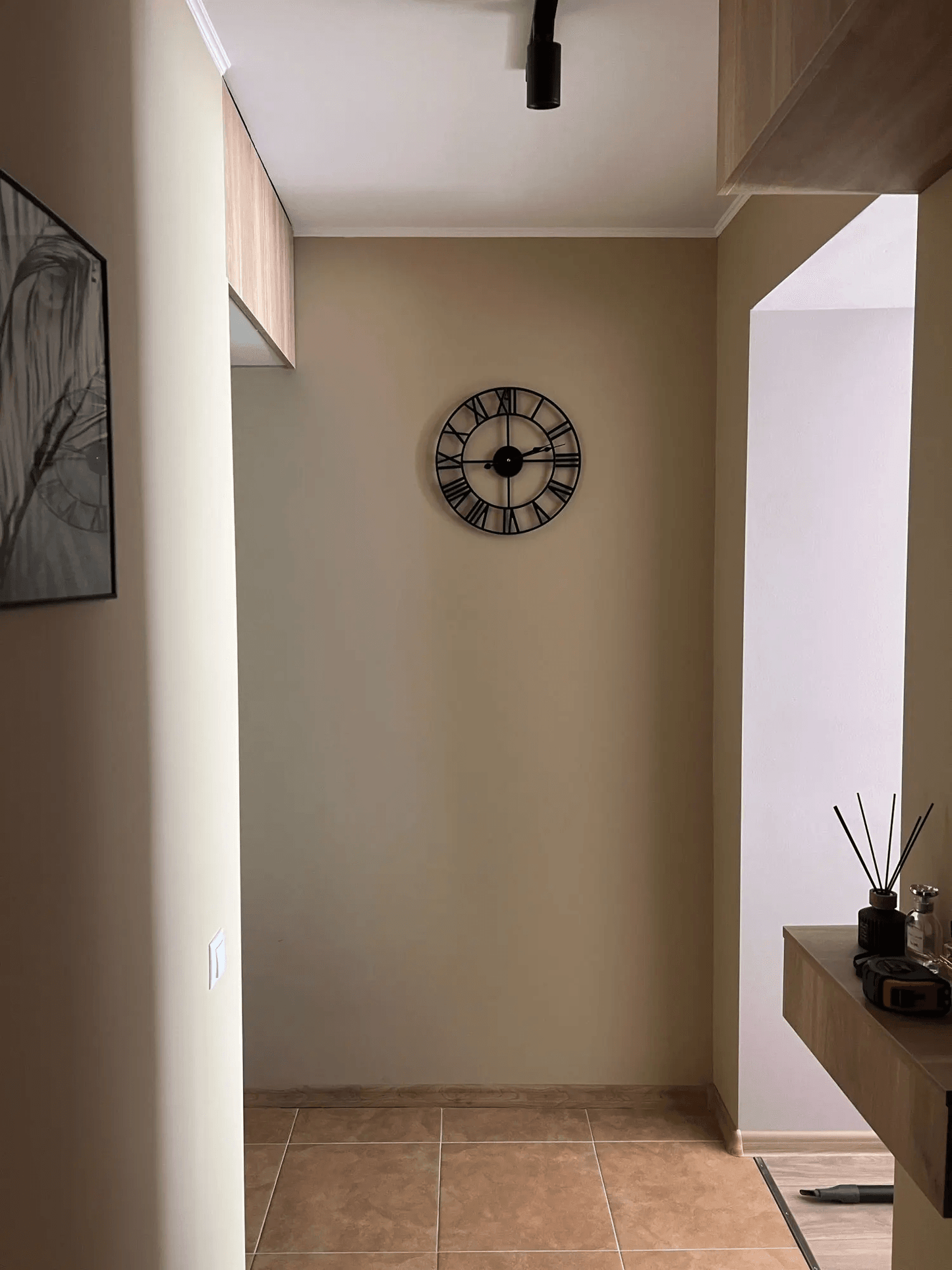 Classic Roman Numeral Metal Wall Clock - Montero Milan