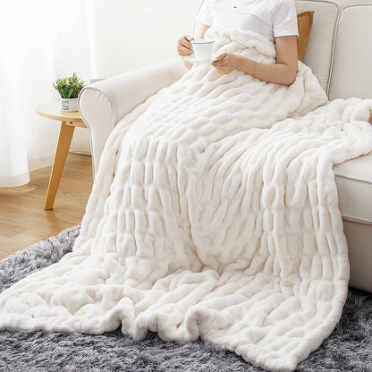 Luxury Faux Fur Throw Blanket
