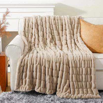 Luxury Faux Fur Throw Blanket